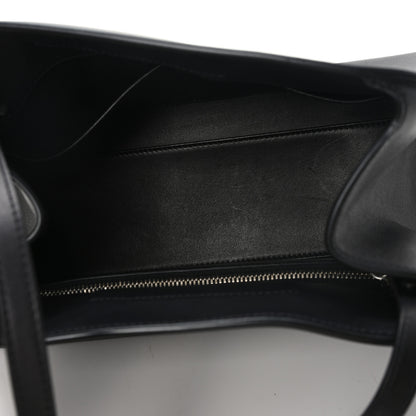 The Row Smooth Calfskin Peggy Bag Black 5 of 9
