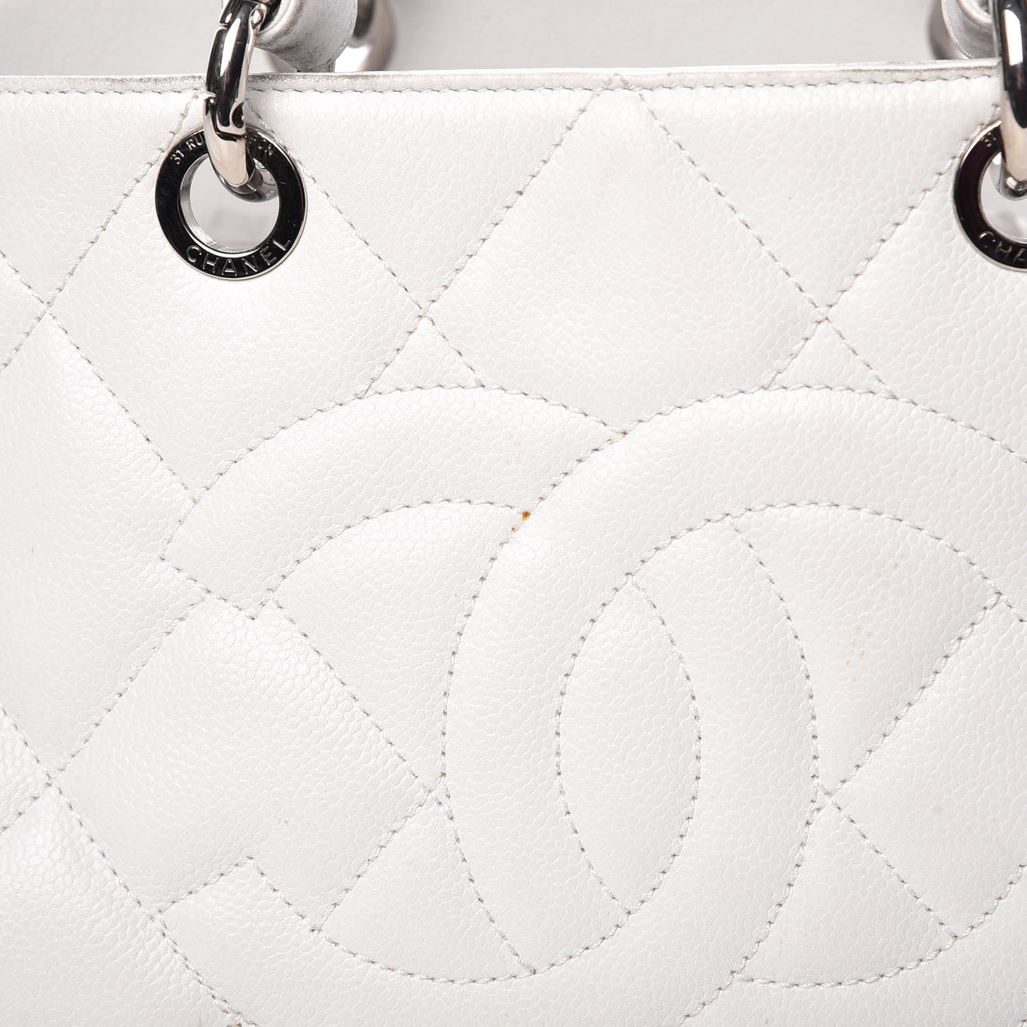 Soft Caviar Quilted CC Timeless Tote White