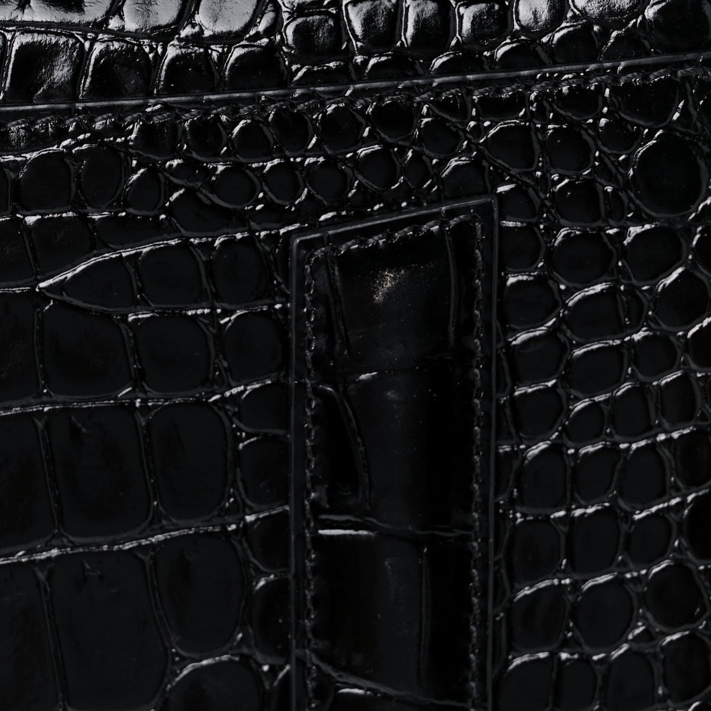 Calfskin Crocodile Embossed Small Antigona Black