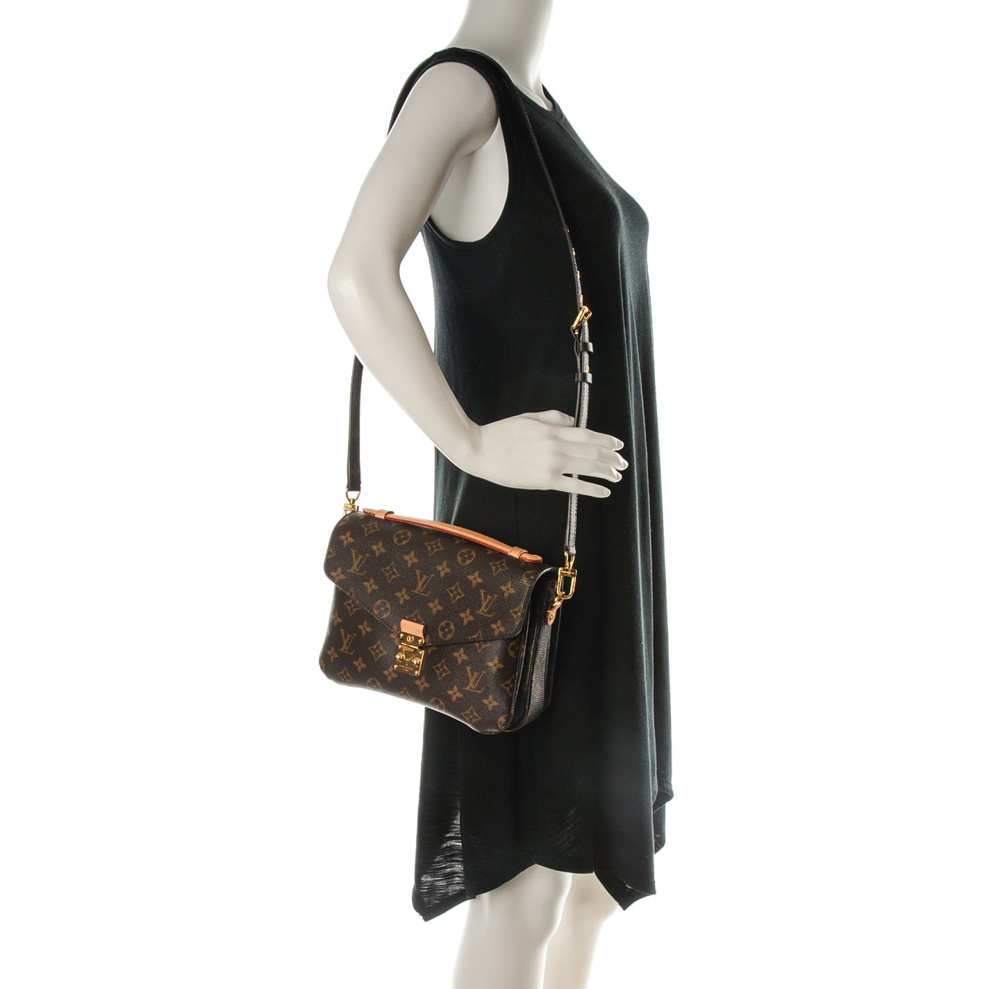 Louis Vuitton Monogram Pochette Metis 2 of 8