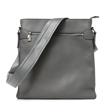 Louis Vuitton Taiga Sasha Messenger Glacier 1 of 11