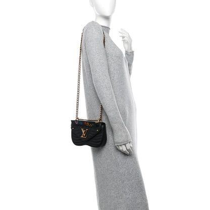 Louis Vuitton Calfskin New Wave Chain PM Black 2 of 11
