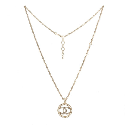 Chanel Pearl CC Round Pendant Necklace Gold 2 of 3