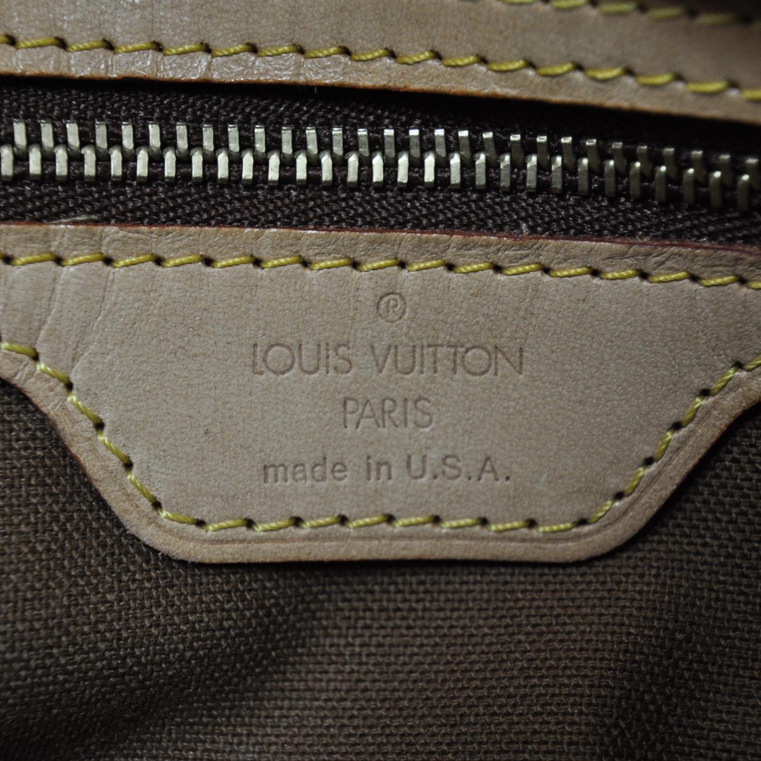 Louis Vuitton Monogram Trotteur 7 of 8