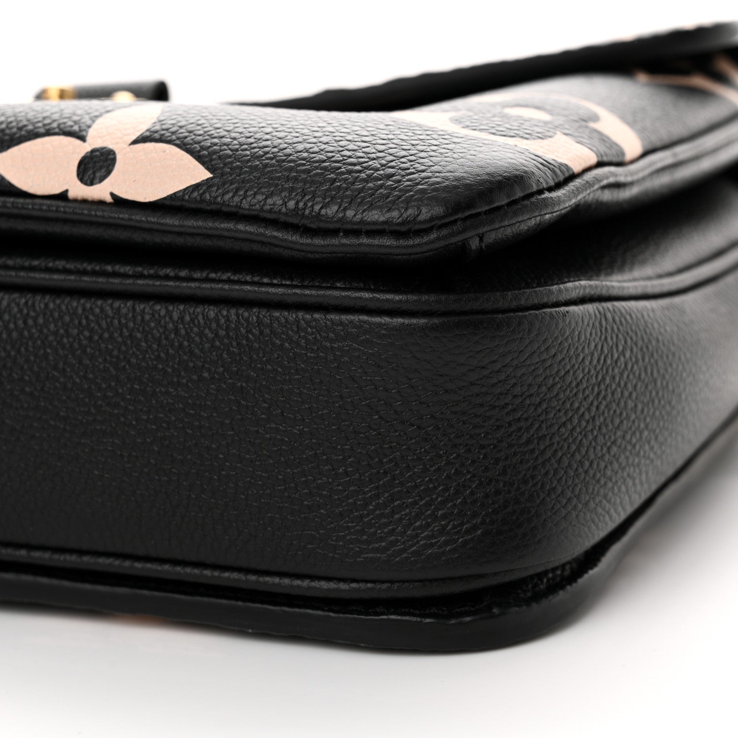 Louis Vuitton Empreinte Monogram Giant Pochette Metis Black Beige 9 of 9