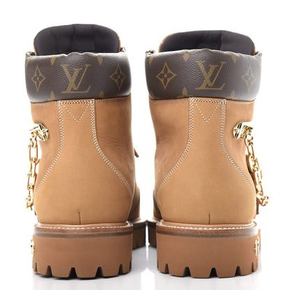 Louis Vuitton Suede Calfskin Monogram Mens Creeper Ankle Boots 8.5 Beige 7 of 12