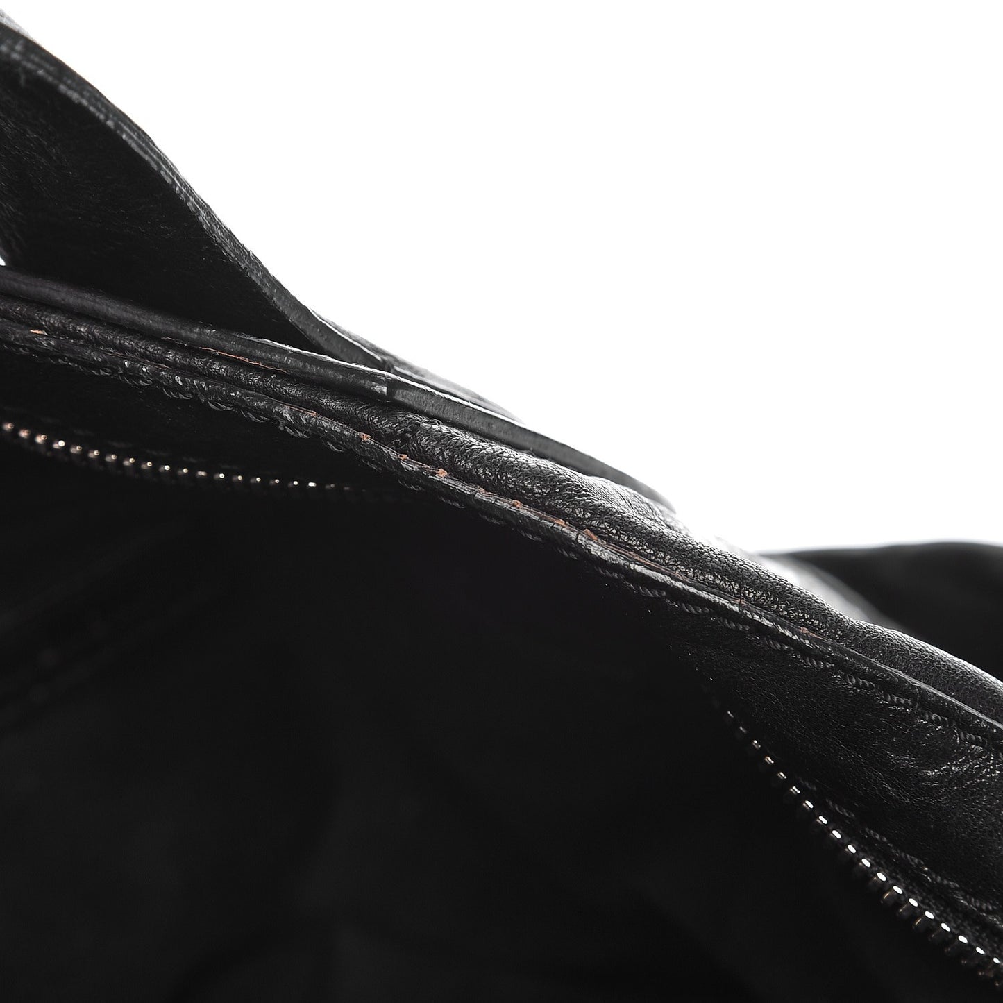 Wrinkled Lambskin Medium Nightingale Black