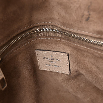 Louis Vuitton Veau Cachemire Soft Lockit PM Galet 6 of 9