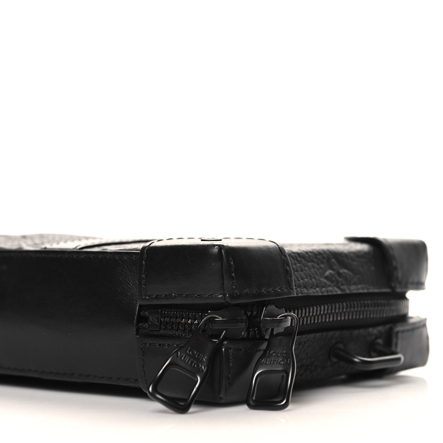 Taurillon Monogram Soft Trunk Wallet Black