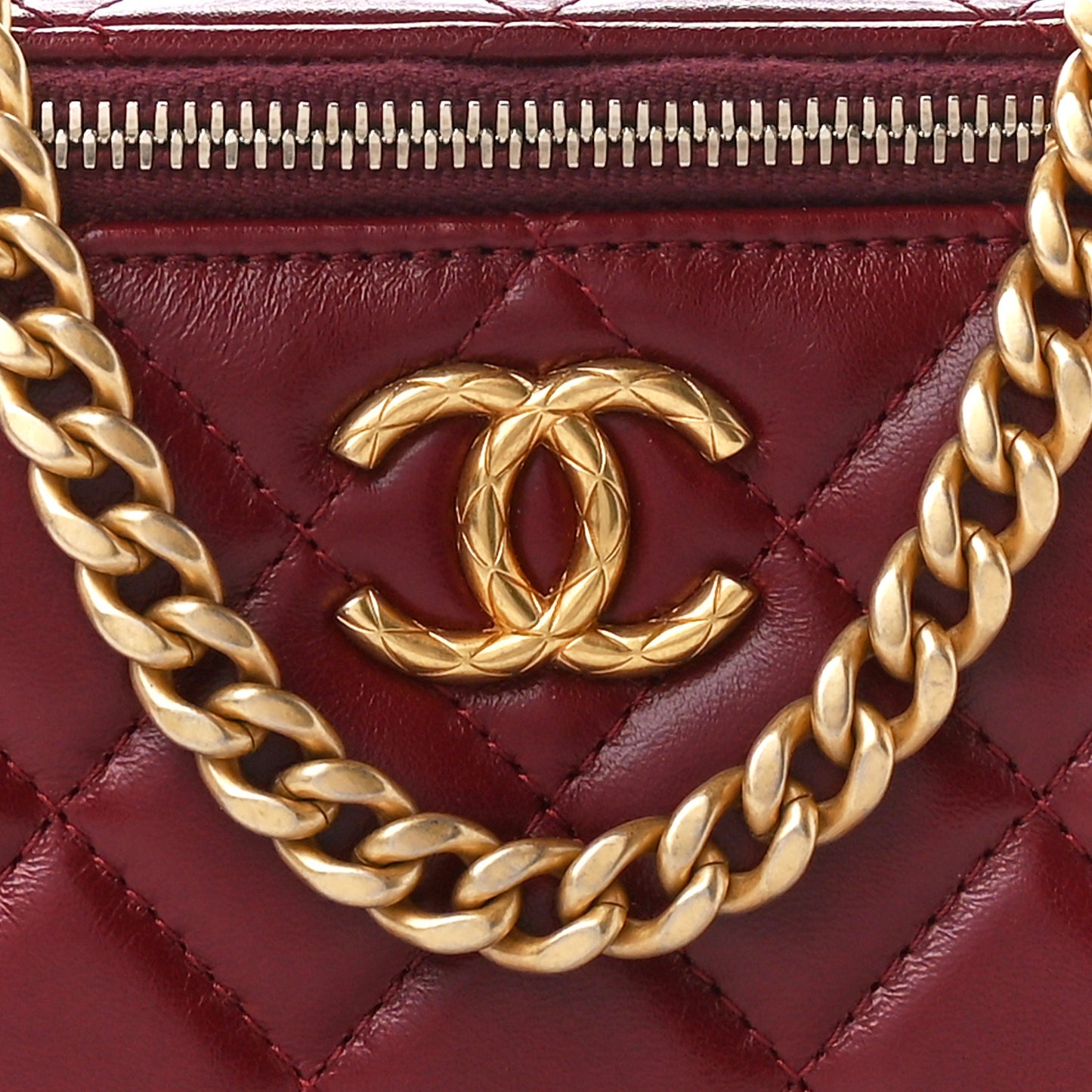 Lambskin Quilted Small Pillow Crush Vanity Case With Chain Dark Red