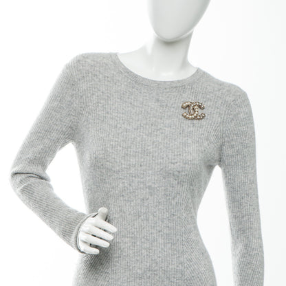 Chanel Pearl Crystal CC Brooch Gold 2 of 3