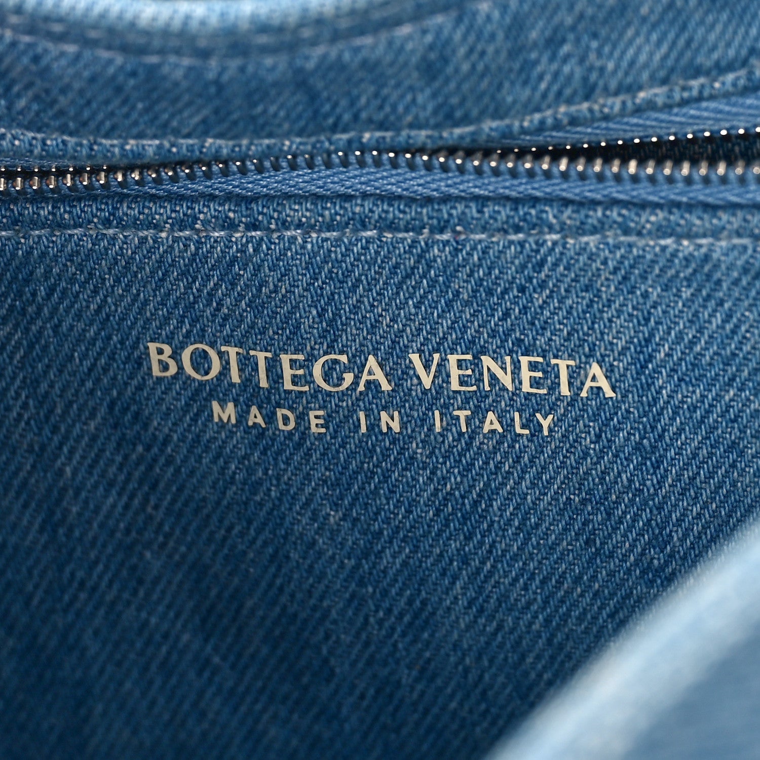 Bottega Veneta Denim Maxi Intrecciato Cassette Crossbody Bag Washed Indigo 6 of 8