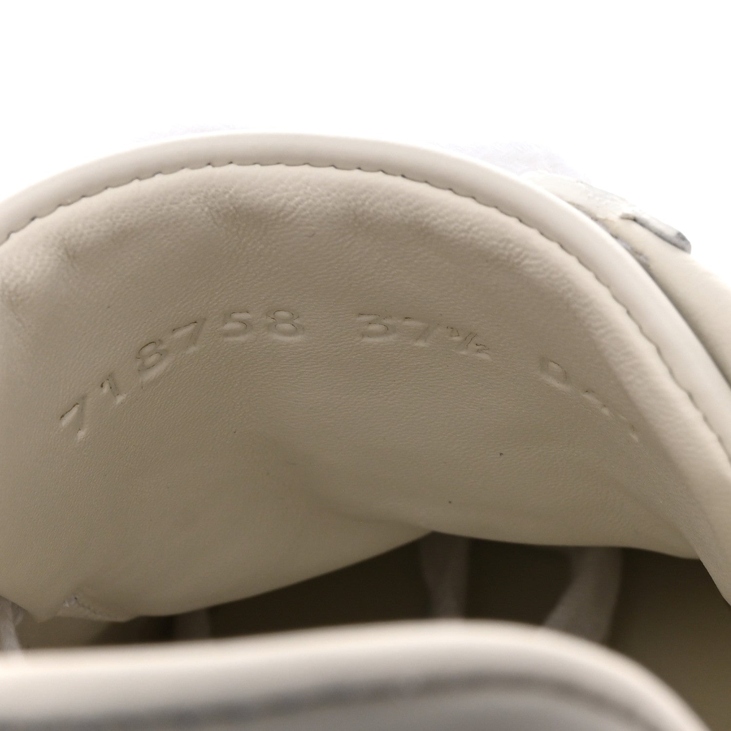 Gucci Calfskin Interlocking G Perforated Womens Ace Sneakers 37.5 White Grey Sky 9 of 10