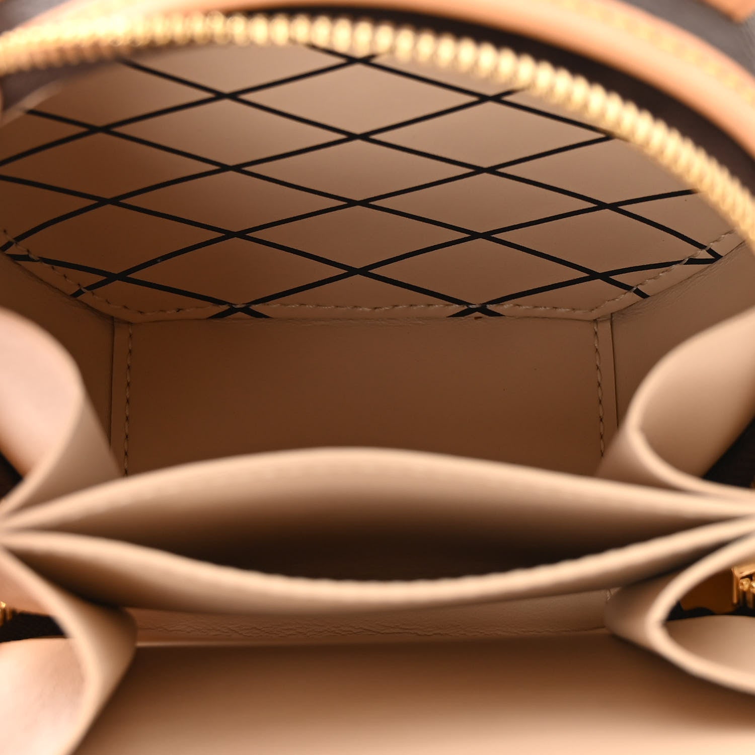 Louis Vuitton Monogram Mini Boite Chapeau 5 of 12