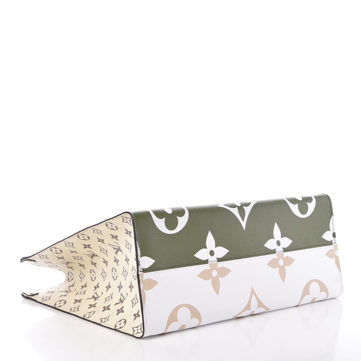 Monogram Giant Onthego GM Kaki Beige