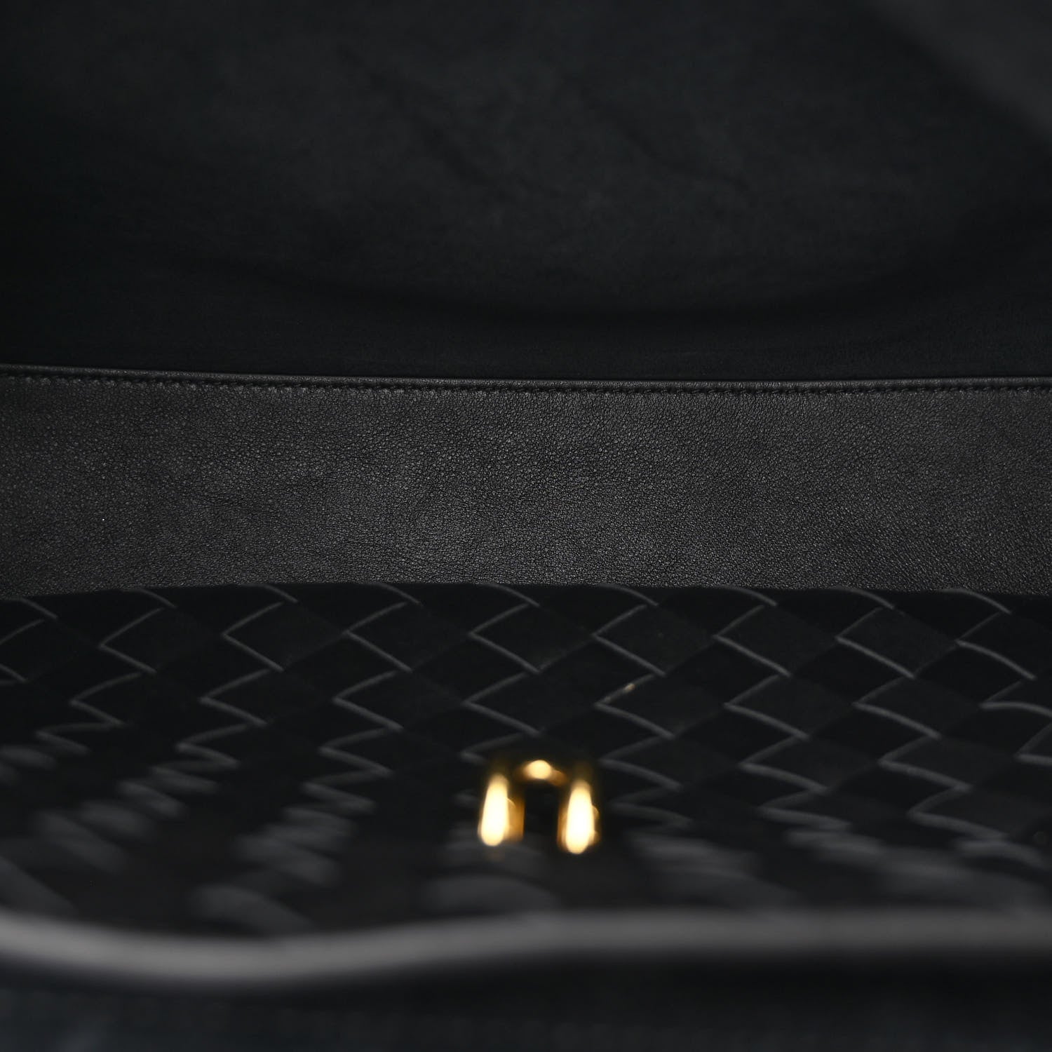 Bottega Veneta Silky Calfskin Medium Ciao Ciao Black 5 of 11