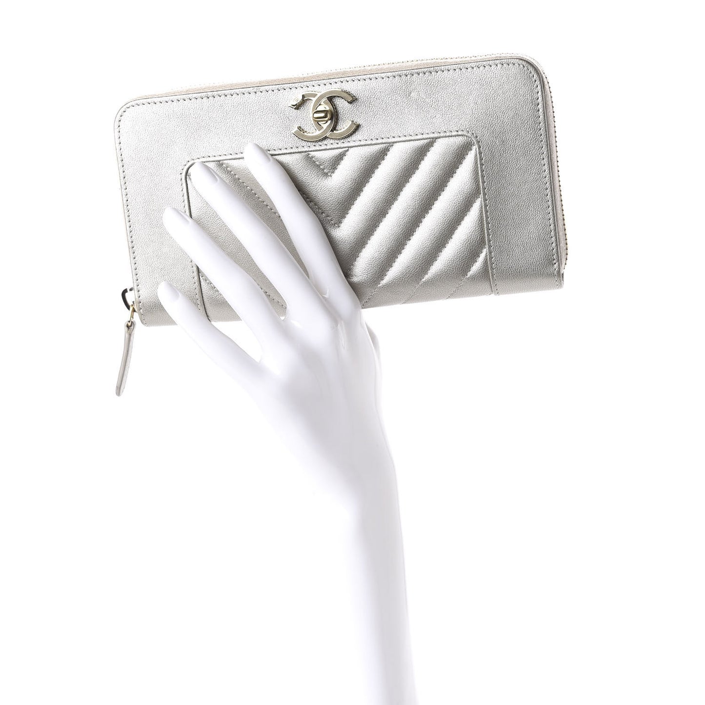 Metallic Sheepskin Quilted Mademoiselle Vintage Zip Around Wallet Light Gold
