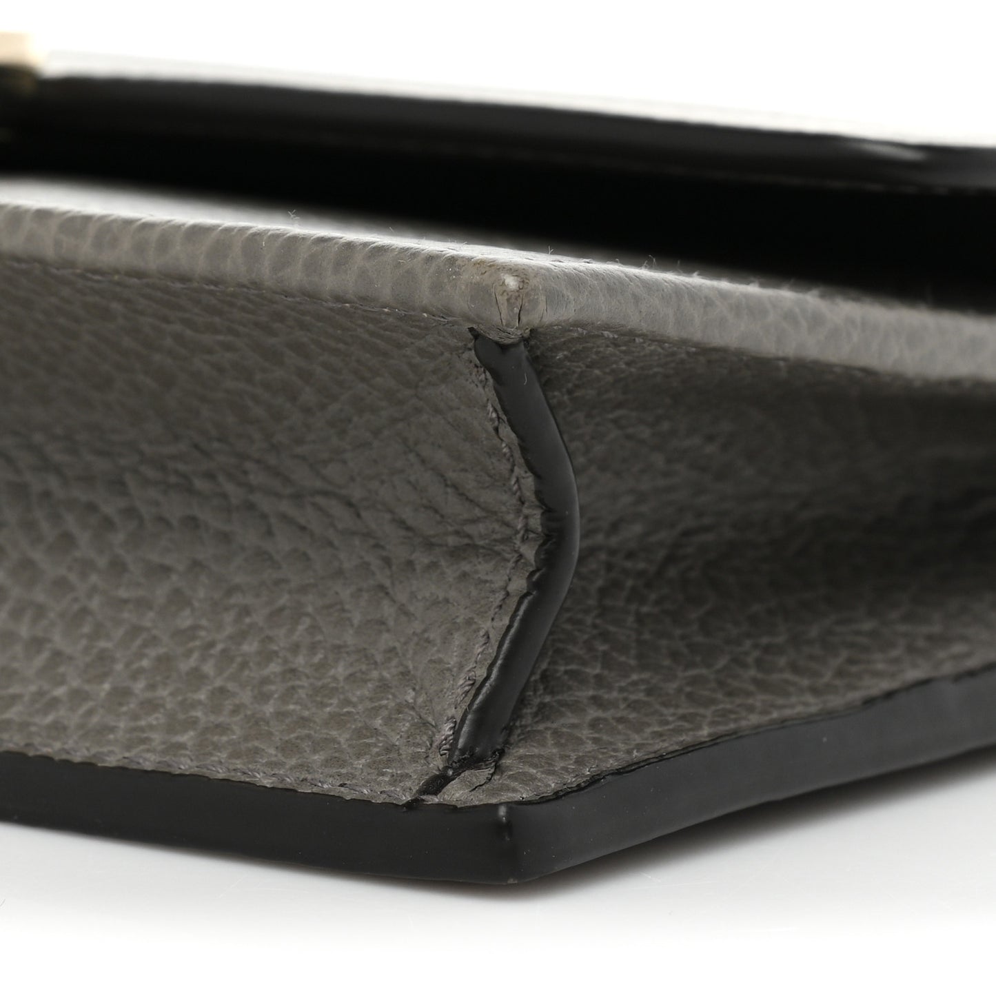 Dollar Calfskin Interlocking G Chain Wallet Loess