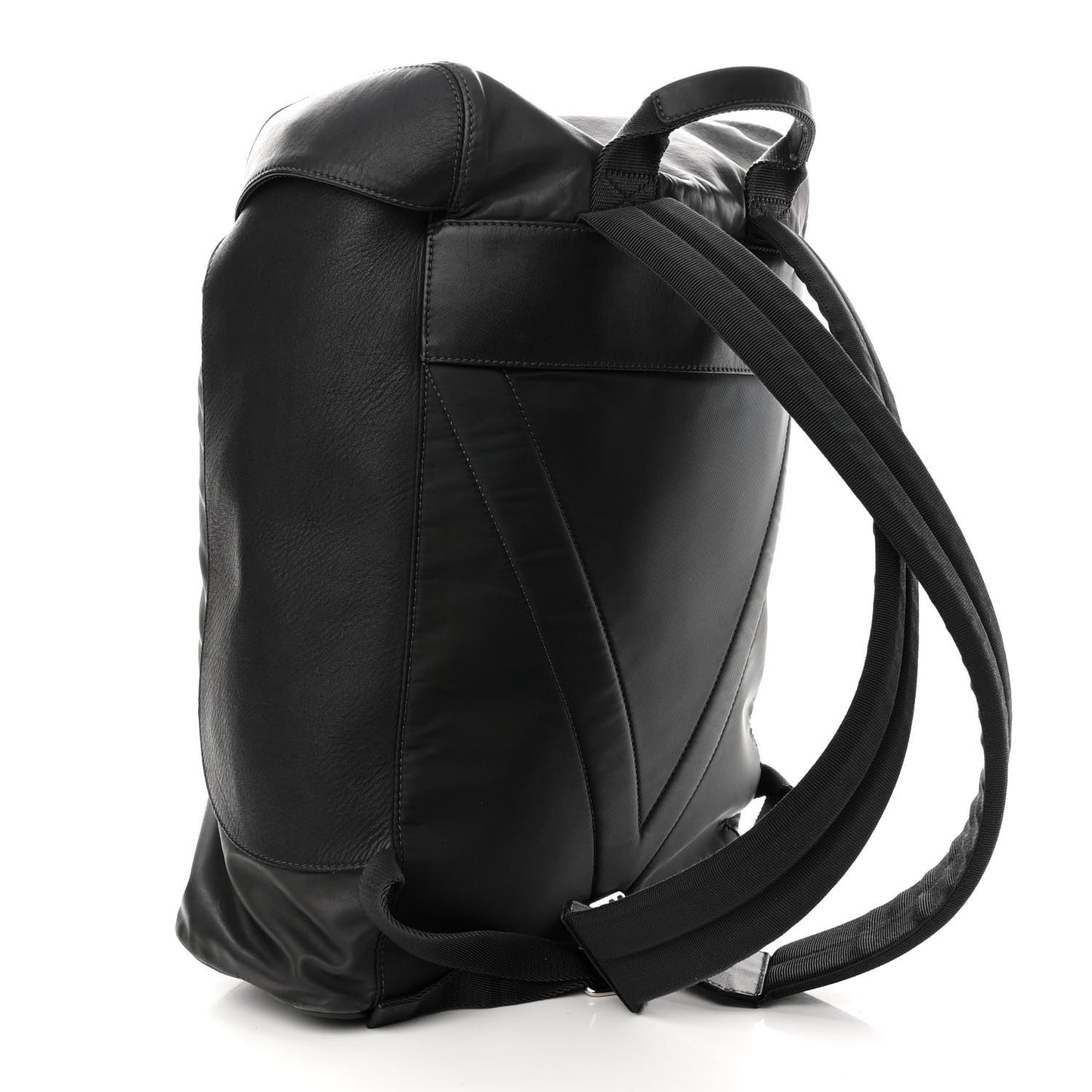 Calfskin Nylon V Line Pulse Backpack Asphalt