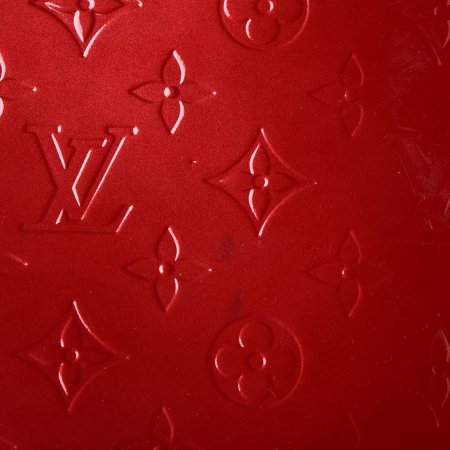 Louis Vuitton Vernis Alma GM Pomme D'Amour 11 of 13