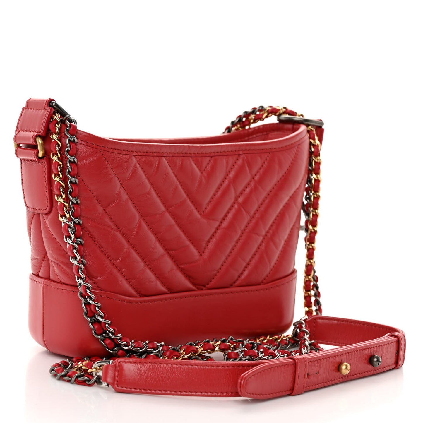 Aged Calfskin Chevron Quilted Small Gabrielle Hobo Red