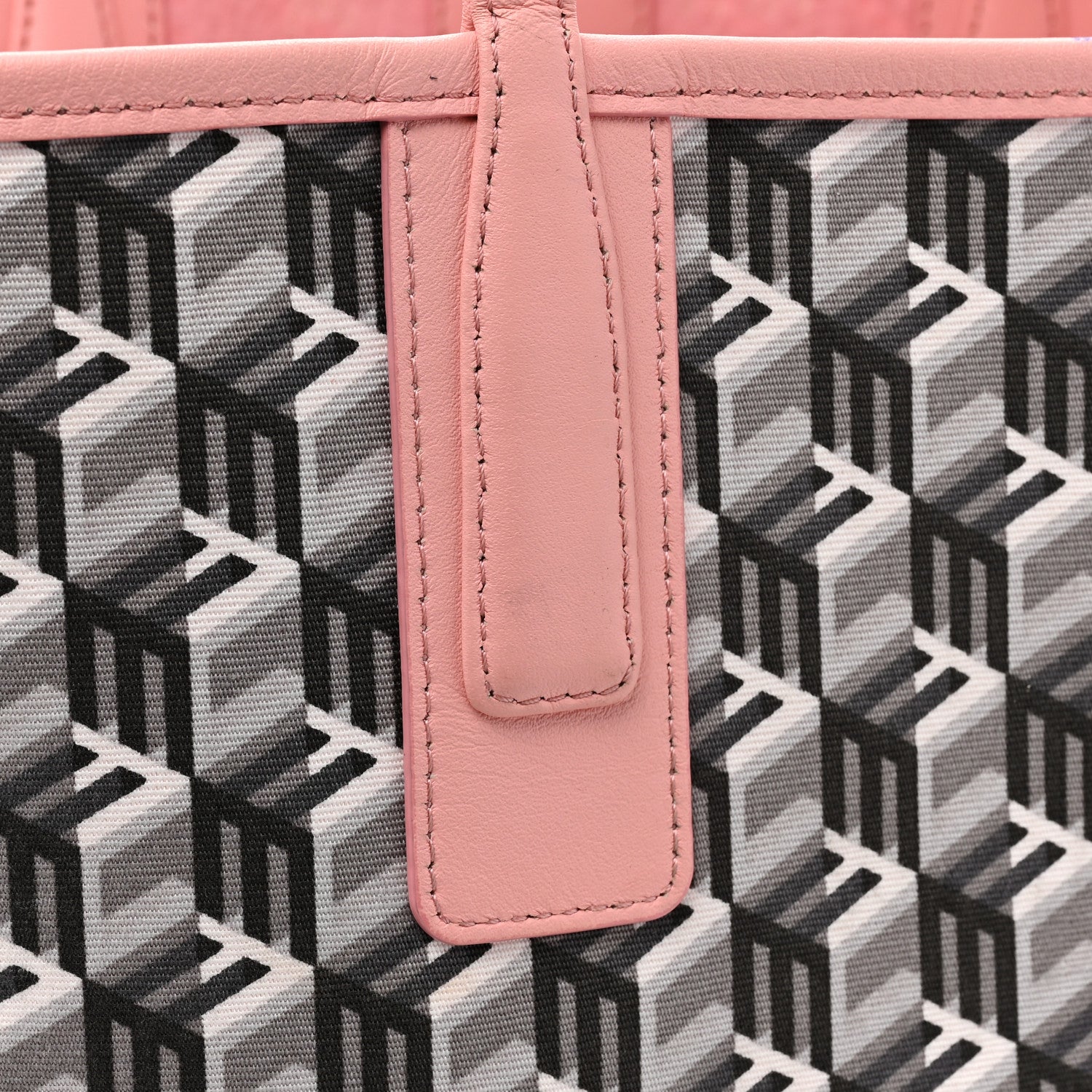 MCM Visetos Medium Liz Reversible Shopper Tote Pink 14 of 29