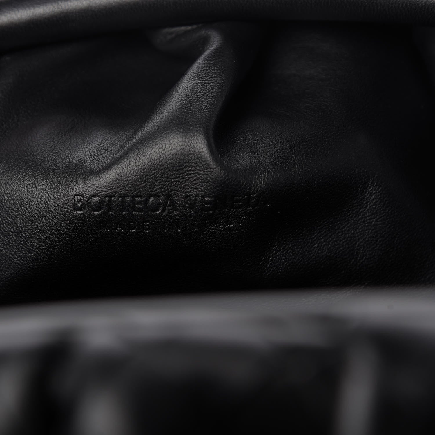 Bottega Veneta Nappa Maxi Intrecciato The Pouch Oversized Clutch Black 8 of 11