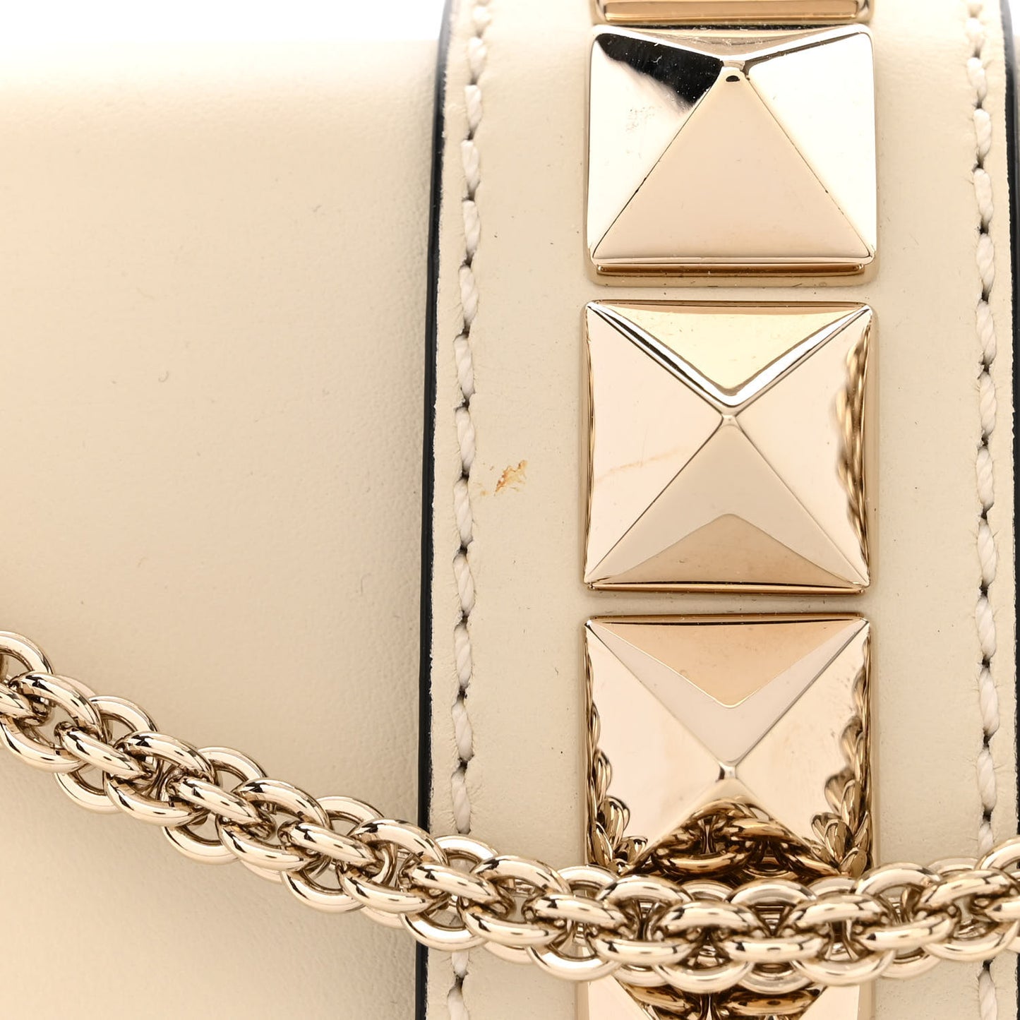 Vitello Medium Glam Lock Rockstud Flap Light Ivory