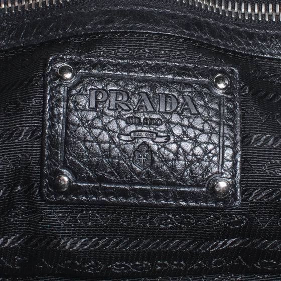 Vitello Daino Shoulder Bag Black