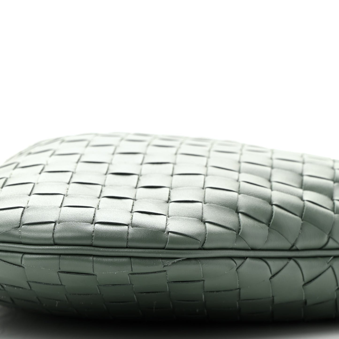 Calfskin Intrecciato Virgule New Sauge