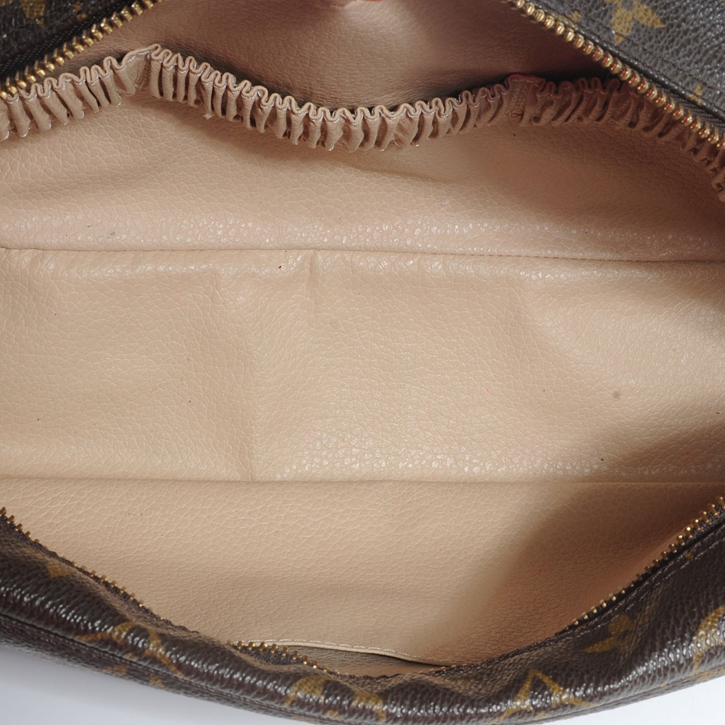 Monogram Trousse Toilette 28