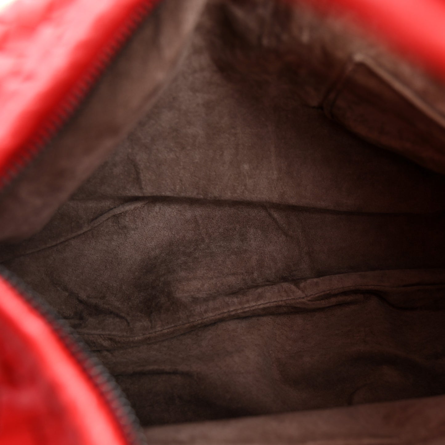 Nappa Intrecciato Medium Belly Veneta Hobo Flame