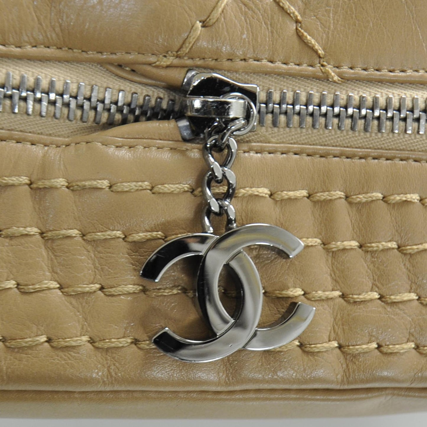 Lambskin Expandable Tote Beige