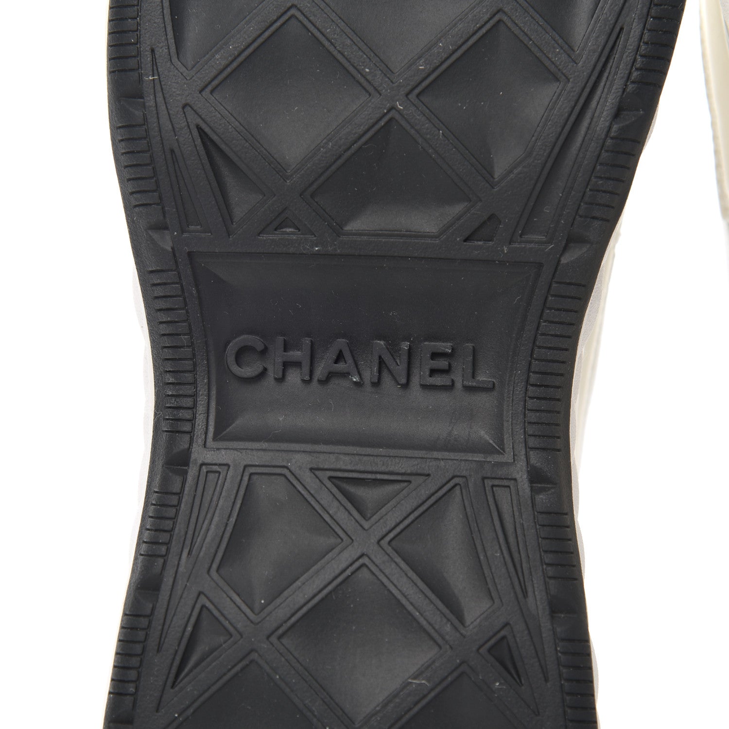Chanel Velvet Calfskin Mixed Fibers CC Sneakers 35.5 Ivory Black 7 of 10