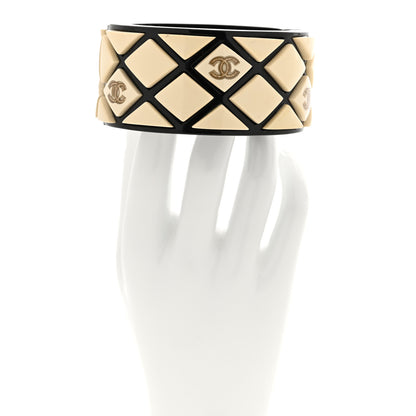 Chanel Resin Quilted CC Cuff Bracelet White Black 2 of 5