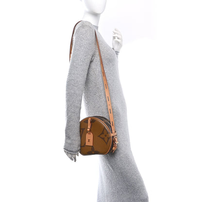 Louis Vuitton Reverse Monogram Giant Boite Chapeau Souple 2 of 11