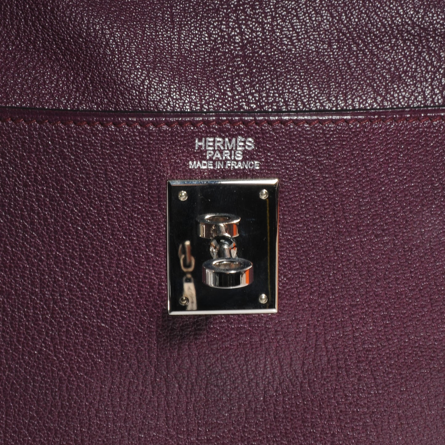 Chevre Kelly Retourne 32 Raisin