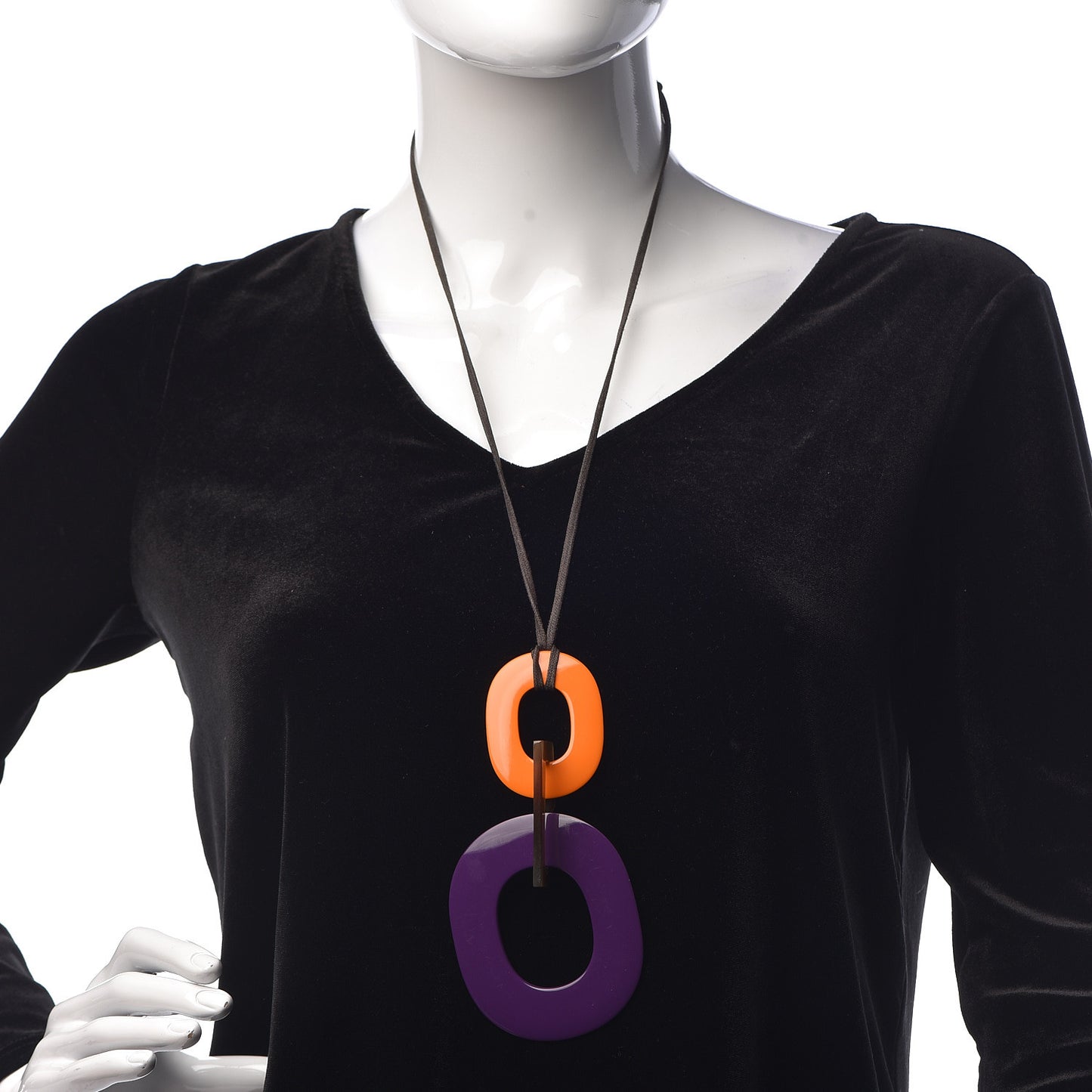 Lacquered Wood Buffalo Horn Kara Necklace