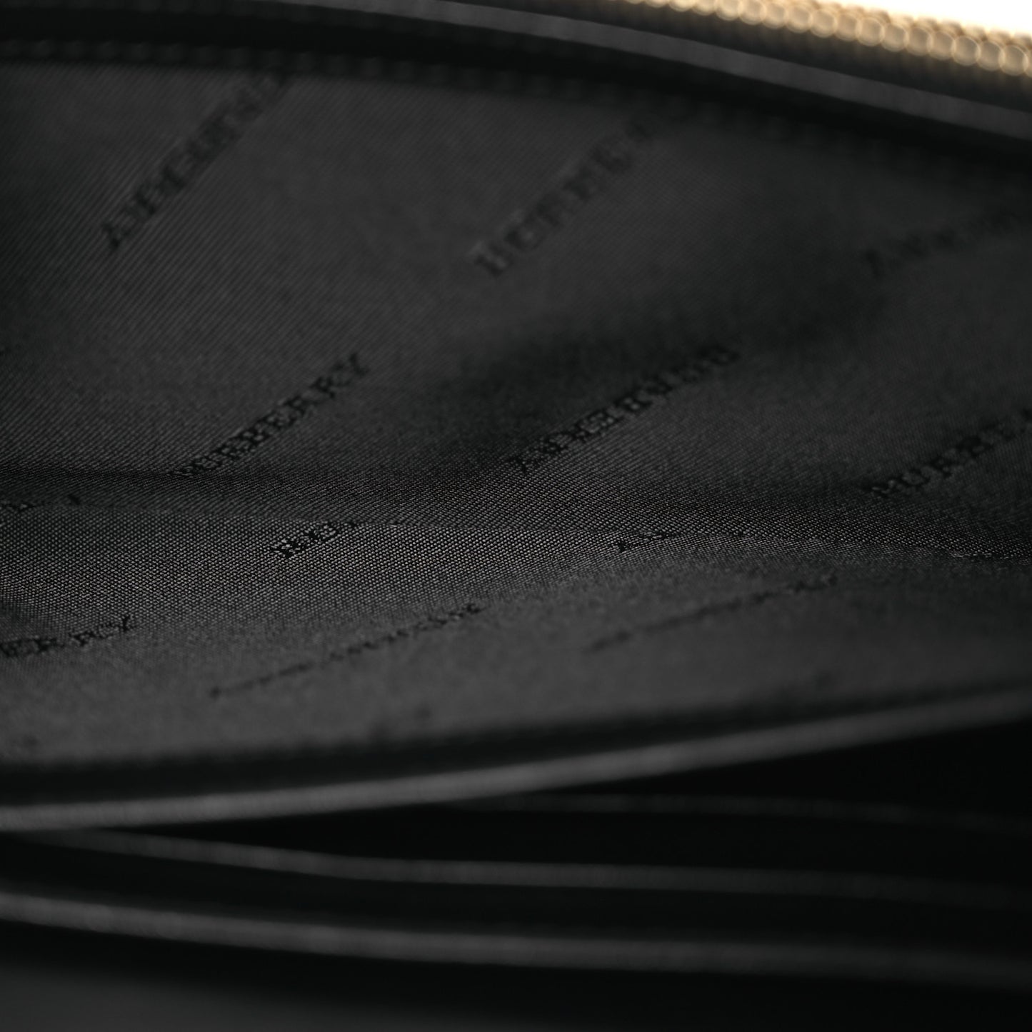 Calfskin Horseferry Check Porter Continental Wallet Black