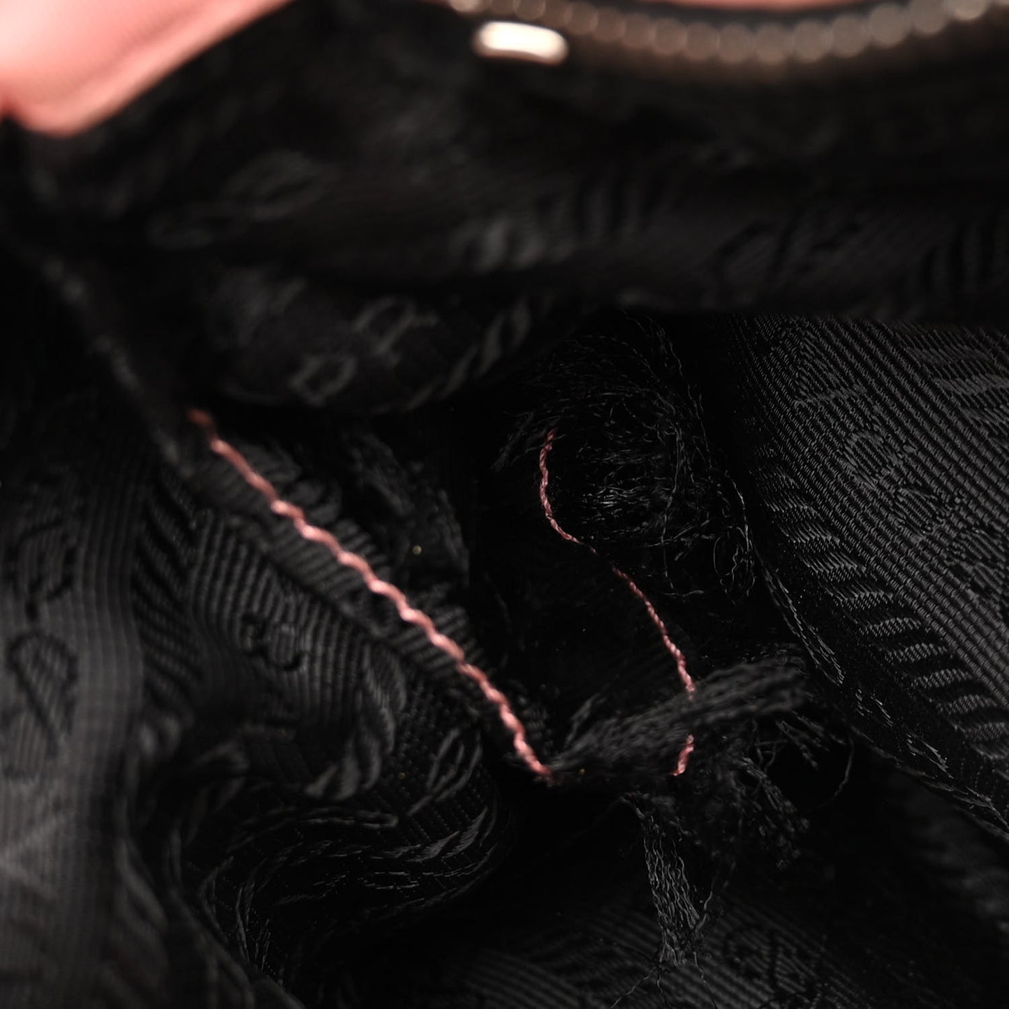 Tessuto Nylon Quilted Shoulder Bag Rosa Black