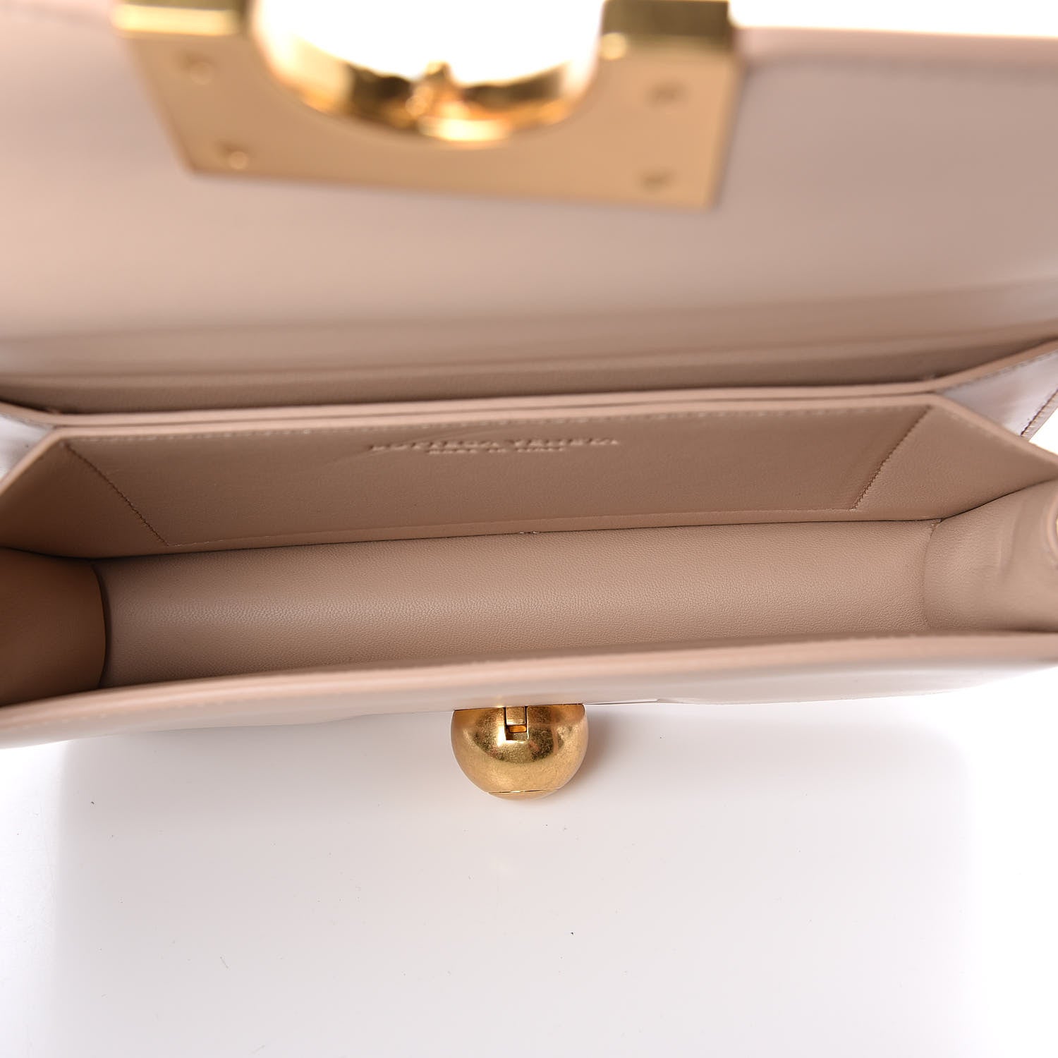 Bottega Veneta Spazzolato Calfskin Classic Mini BV Bag Nude 5 of 9