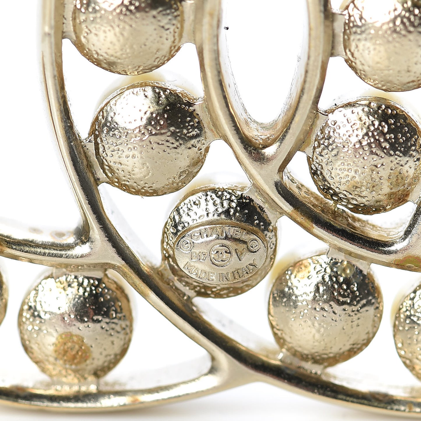 Pearl CC Brooch Gold