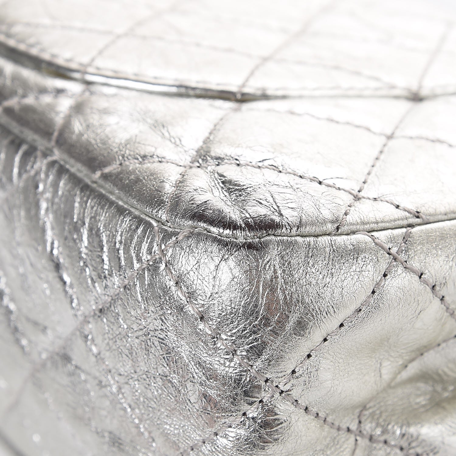 Chanel Metallic Aged Calfskin Quilted 2.55 Reissue 227 Flap Silver 17 of 22