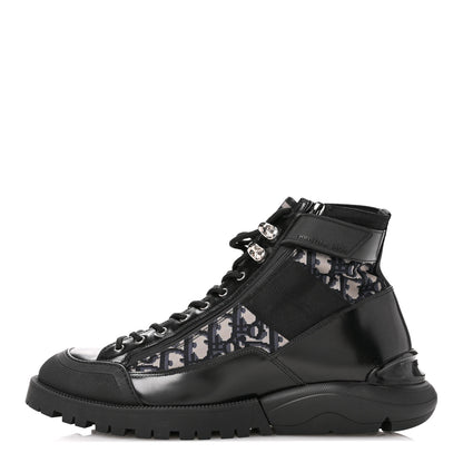 Christian Dior Oblique Polished Calfskin Mens Combat Ankle Boots 42 Beige Black 1 of 10