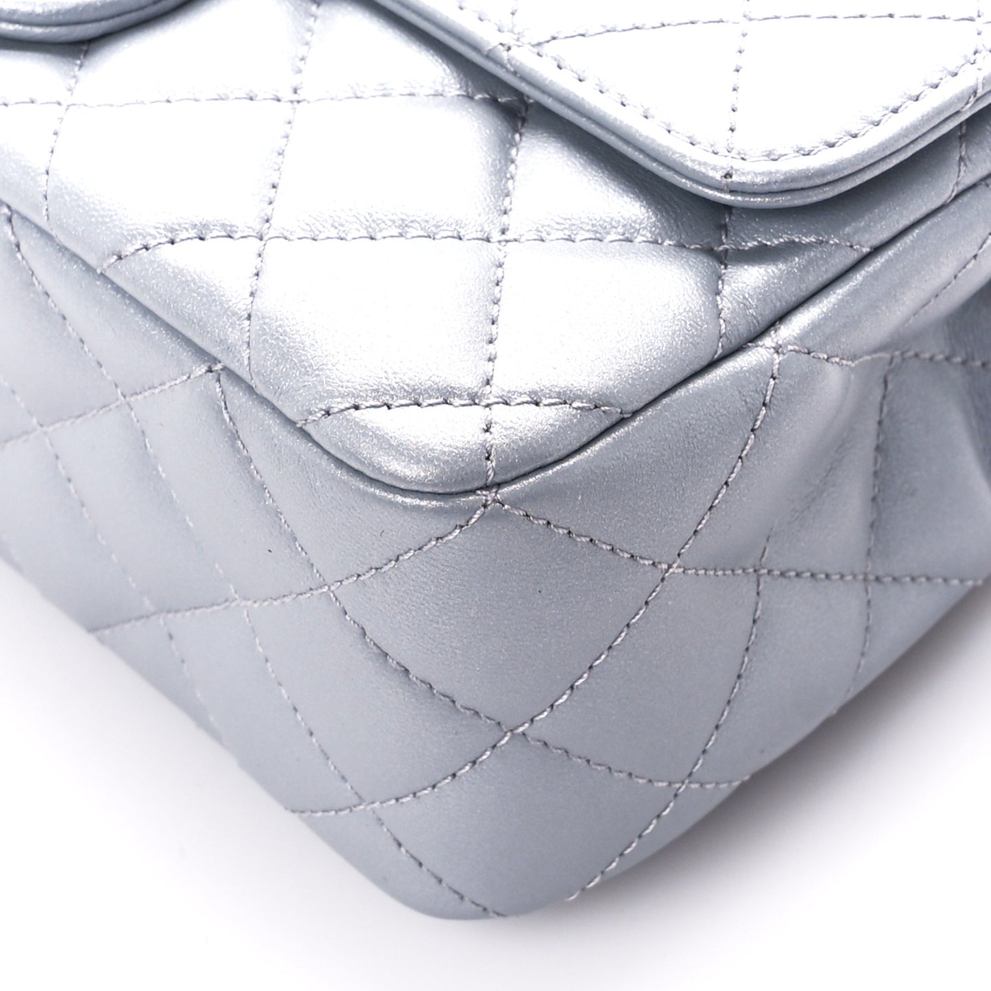 Metallic Lambskin Quilted Mini Strass On Top Flap Silvery