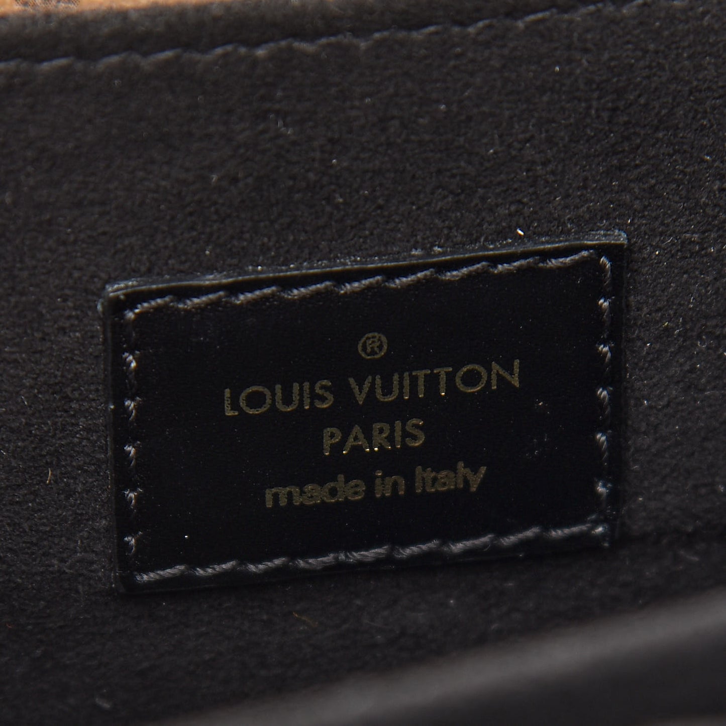 Reverse Monogram Pochette Metis
