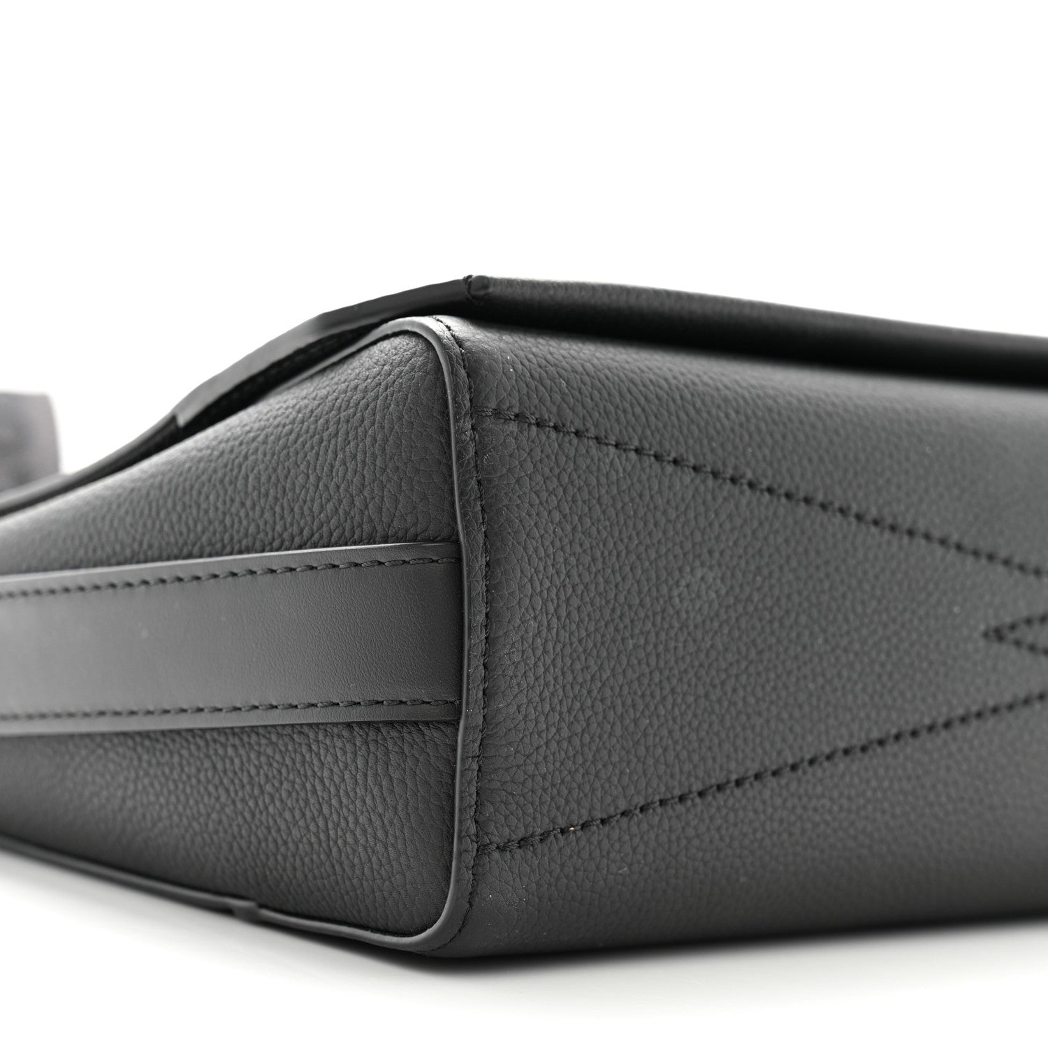 Louis Vuitton Calfskin Aerogram Messenger Black 8 of 10