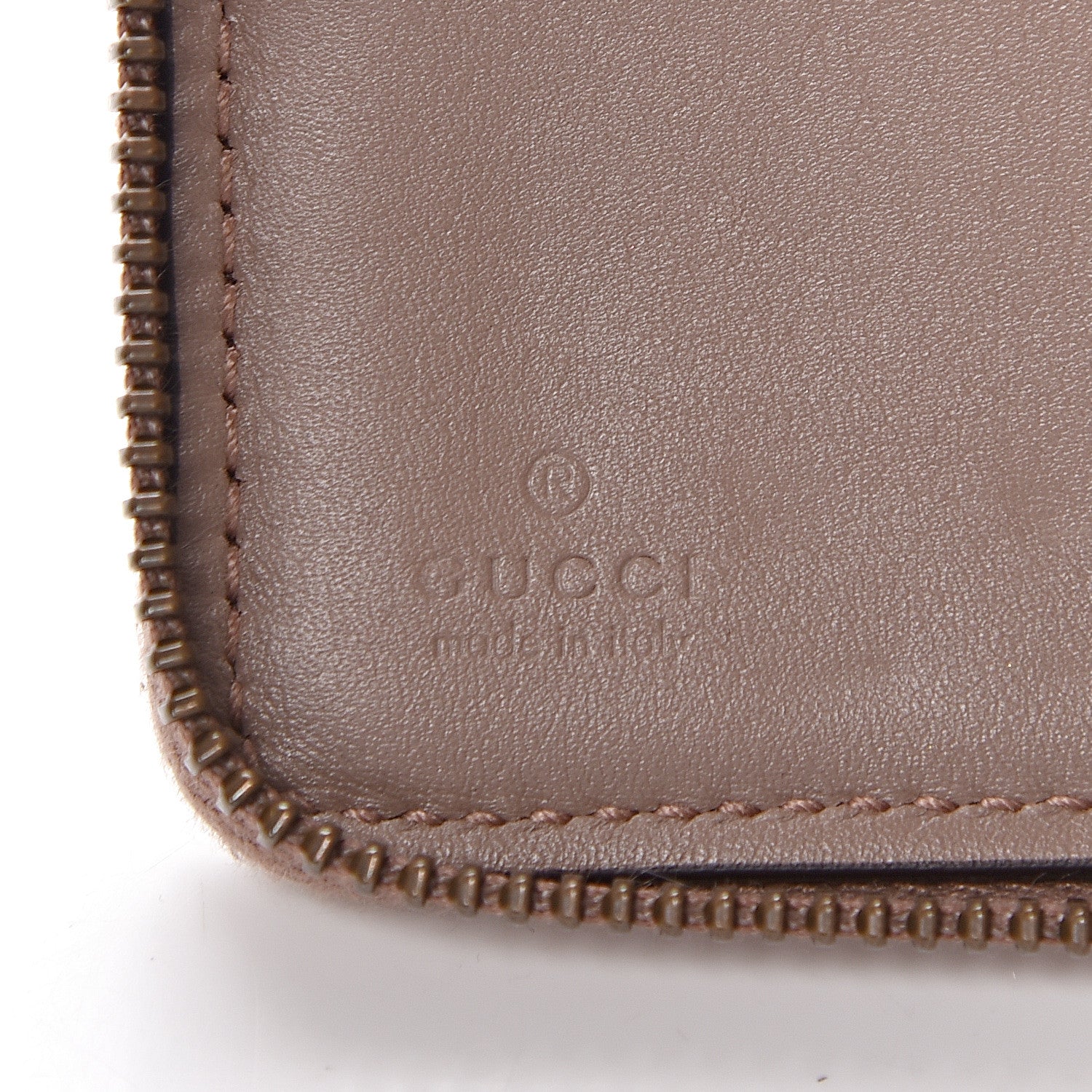 Gucci Calfskin Matelasse GG Marmont Zip Around Organizer Wallet Porcelain Rose 6 of 17