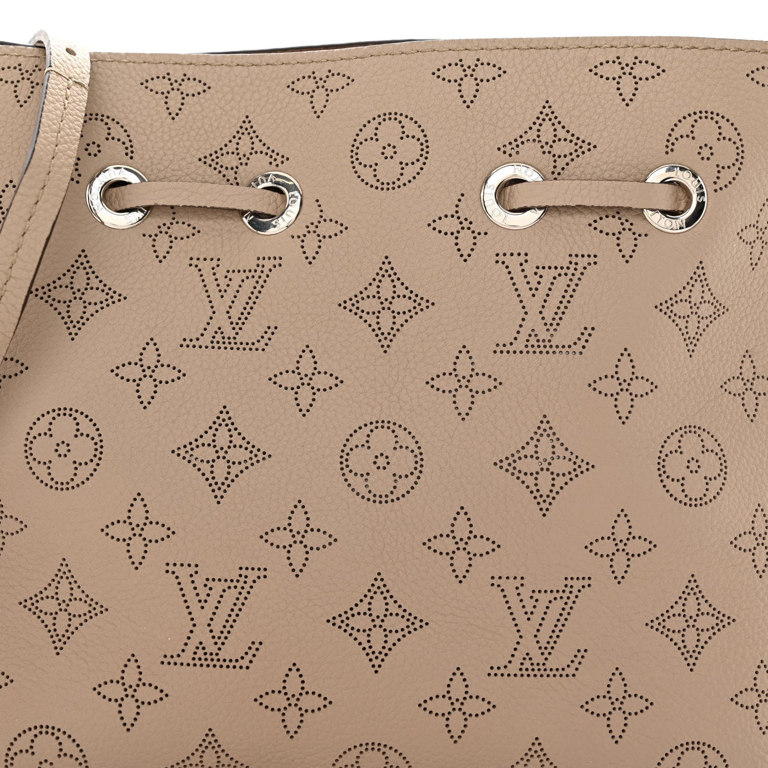 Louis Vuitton Mahina Bella Galet 8 of 11