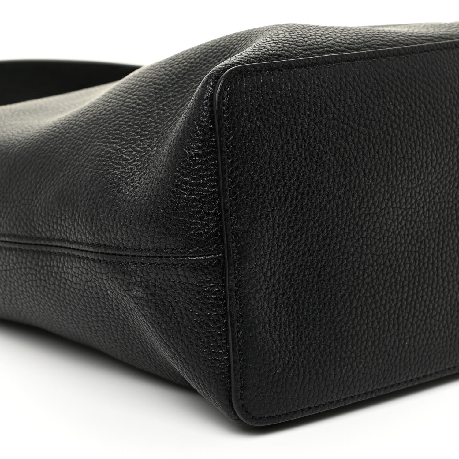 Gucci Pebbled Calfskin Large Soho Hobo Black 9 of 13